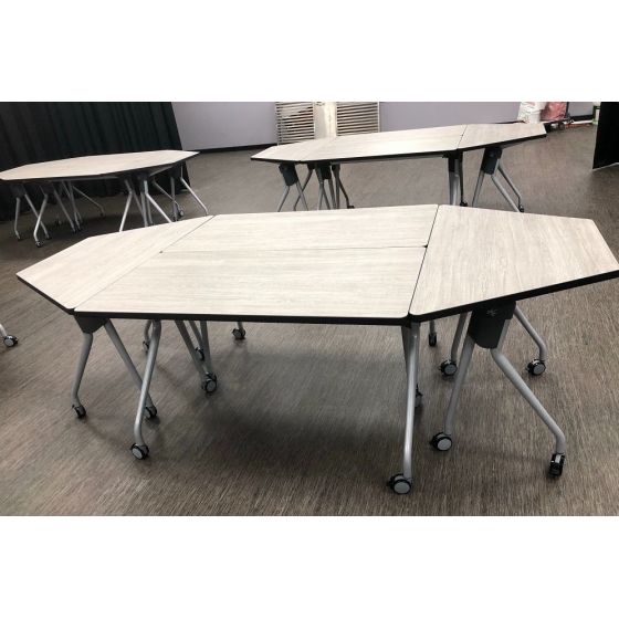 折合會議桌