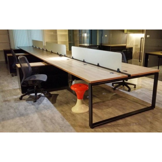 經典會議桌